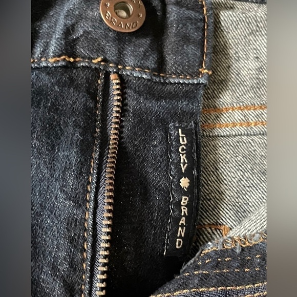 Lucky Brand Classic Straight Blue Jeans Boys Juniors Size 20. - Picture 6 of 16